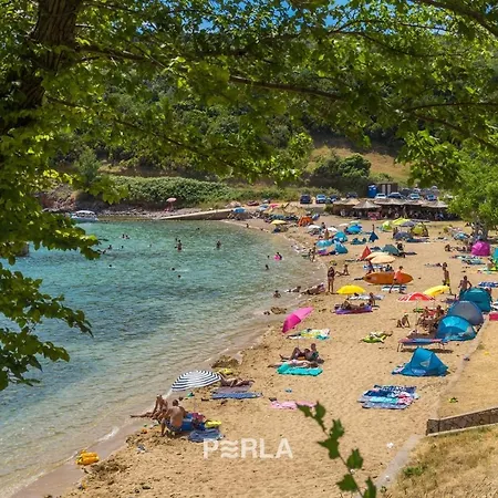 Villa Anna-lena With Pool Close To Sandy Garica