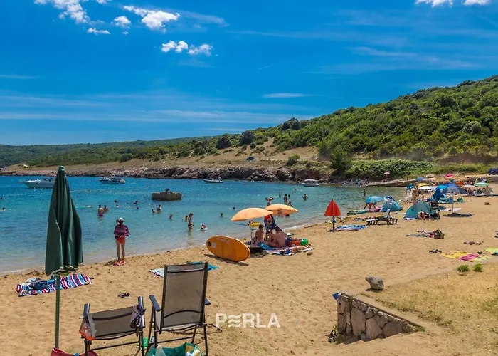 Anna-lena With Pool Close To Sandy * Garica