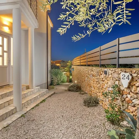 빌라 Anna-lena With Pool Close To Sandy *