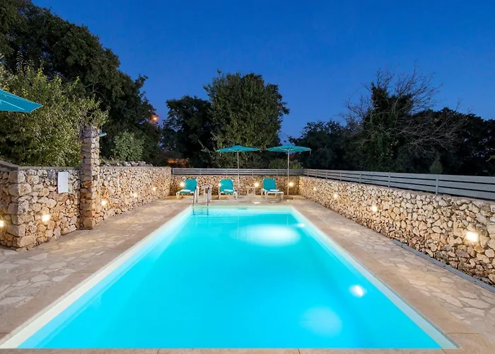 Villa Anna-lena With Pool Close To Sandy *