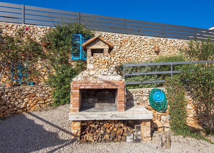 Anna-lena With Pool Close To Sandy Villa Garica