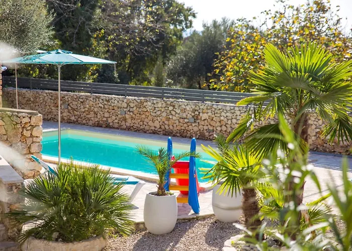 Villa Anna-lena With Pool Close To Sandy
